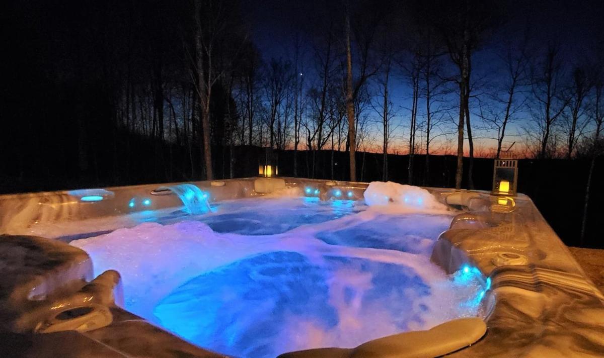 Villa Chalet Serenity - Mont Tremblant Ski - Spa Sauna Wifi Tv Privet Chic Modern House à La Conception Extérieur photo